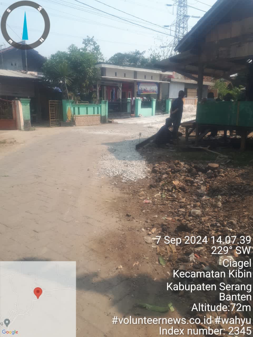 Proyek Rabat Beton Jalan Desa Kibin di Soal