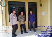 Kapolsek Carenang Pantau Langsung Pengamanan Logistik Pilkada 2024