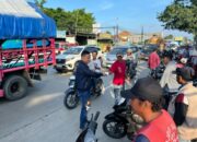 Satreskrim Polres Serang Bagikan Takjil di Bulan Ramadhan Penuh Berkah