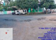 Halaman Kantor Kec.Sukamulya Tangerang Kondisi Rusak Diduga Akibat Armada Proyek