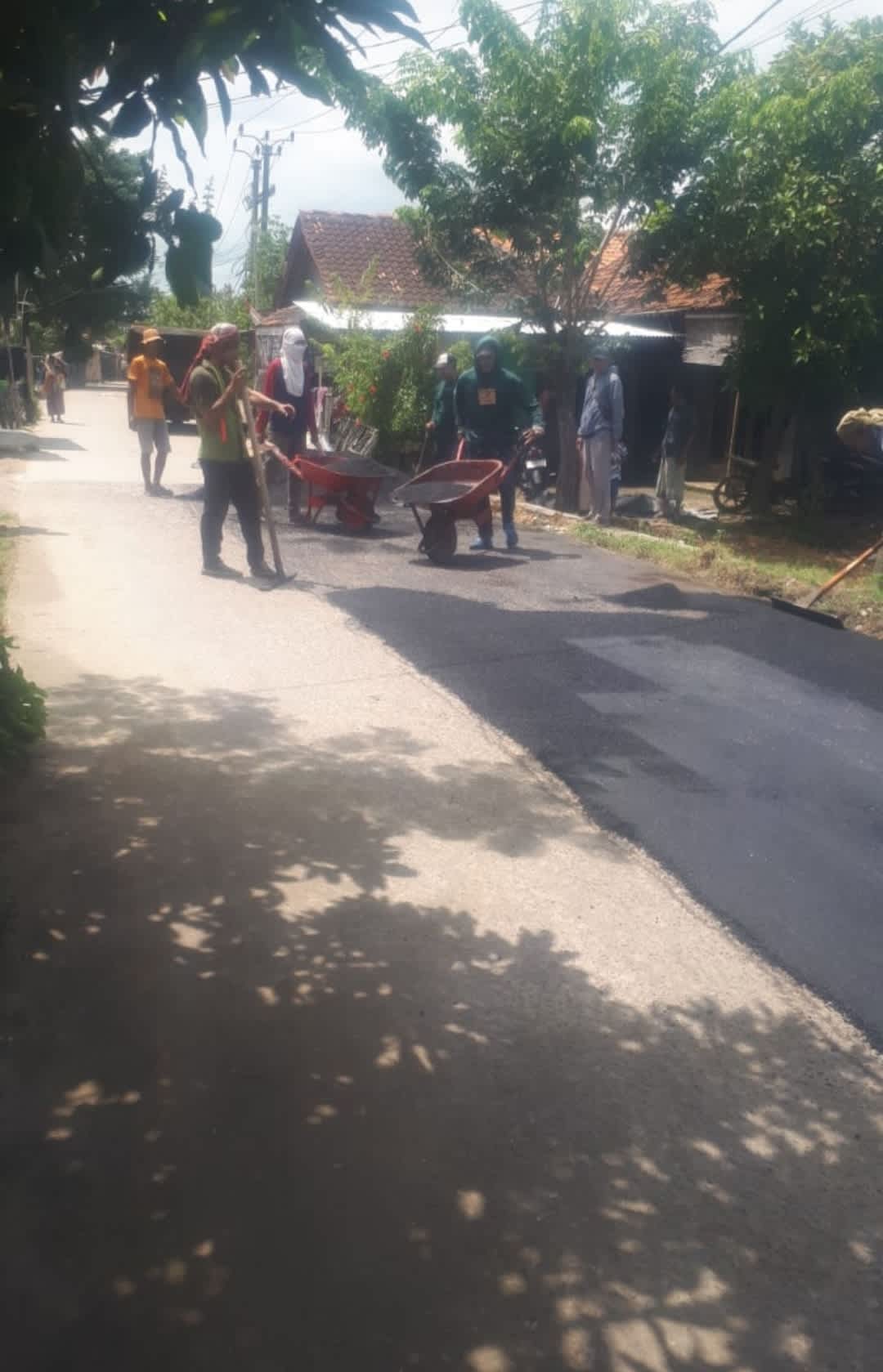 Kerjakan Proyek di Kec.Mekarbaru Tangerang Oknum pelaksana proyek Di Duga Abaikan K3