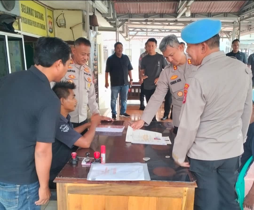 Wakapolresta Tangerang Tinjau Kesiapsiagaan dan Pelayanan Publik Polsek Kresek