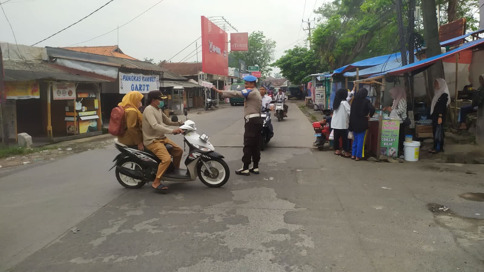 Dukung Program “PECAK”, Personil Polsek Kresek Wujudkan Kamseltibcar Lantas di Wilayah Hukum Polresta Tangerang