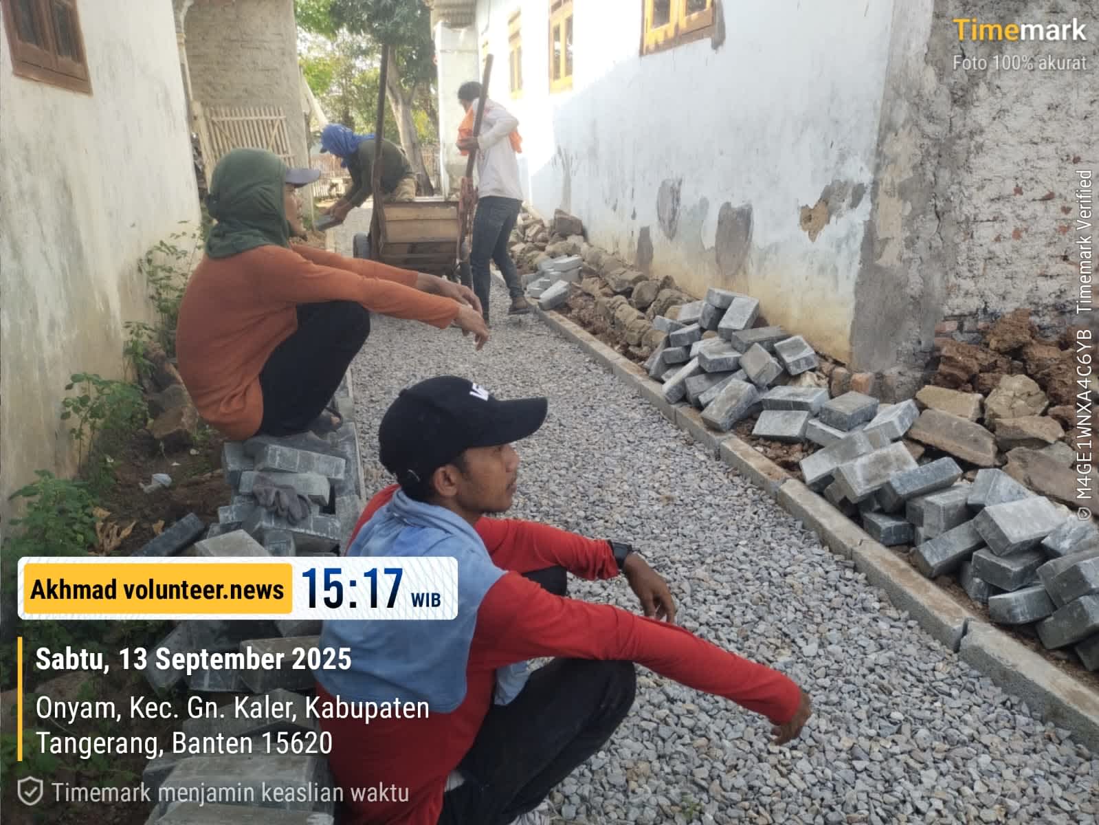 Proyek Paving Blok di Kp.Bengkanang Desa Onyam Kec.Gunung Kaler Disorot : Transparansi dan K3 Dipertanyakan