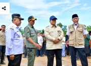 Presiden Prabowo Cek Langsung Pengungsian Palembayan, Huntara Mulai Dibangun