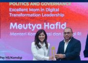 Menkomdigi Terima Penghargaan Wonder Moms Awards 2025, Tegaskan Peran Strategis Perempuan dalam Transformasi Digital