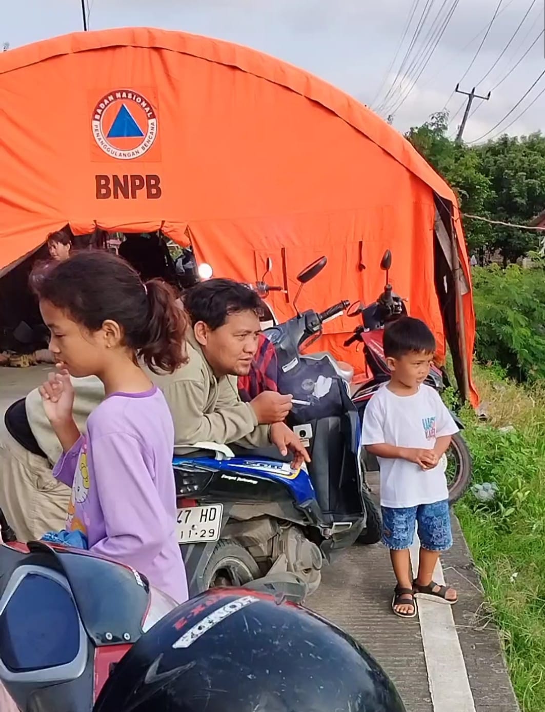 Warga Kec.Binuang  Kab.Serang Bertahan di Tenda Pengungsian, Banjir Masih Rendam Permukiman dan Sawah