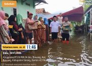 Musibah Banjir Rendam 174 Rumah di Binuang, Sukri AR Kades Binuang Tinjau Langsung dan Berikan Bantuan untuk Korban Banjir
