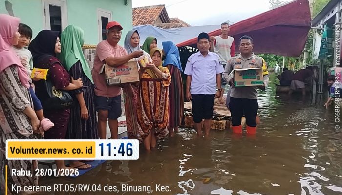 Musibah Banjir Rendam 174 Rumah di Binuang, Sukri AR Kades Binuang Tinjau Langsung dan Berikan Bantuan untuk Korban Banjir