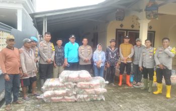 Polres Serang Salurkan 5 Ton Bantuan untuk Korban Banjir di Kec.Binuang, Kapolres: Keselamatan Warga Prioritas Utama