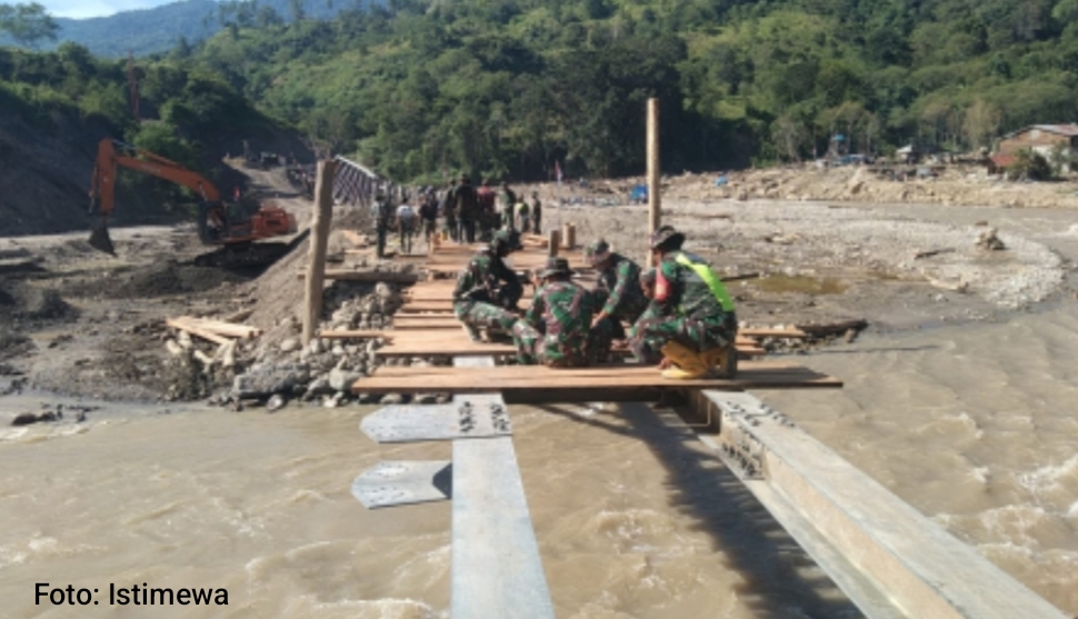 TNI Bangun Jembatan Darurat di Aceh Tengah, Akses Antardesa Kembali Terbuka Pascabencana
