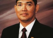 Indonesia Berduka, Wapres Ke-6 Try Sutrisno Wafat di Usia 90 Tahun