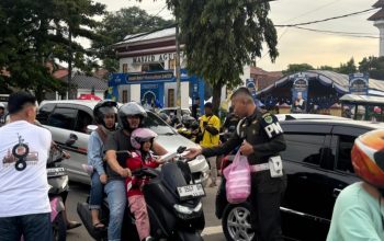 Denpom III/4 Serang dan Padjajaran Motor Berbagi Takjil, Perkuat Kedekatan TNI dengan Masyarakat di Ramadan