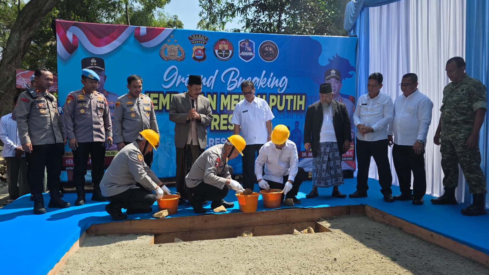 Jembatan Hanyut, Sekolah Terhambat: Kini Solusi Hadir Lewat Proyek Presisi di Kabupaten Serang