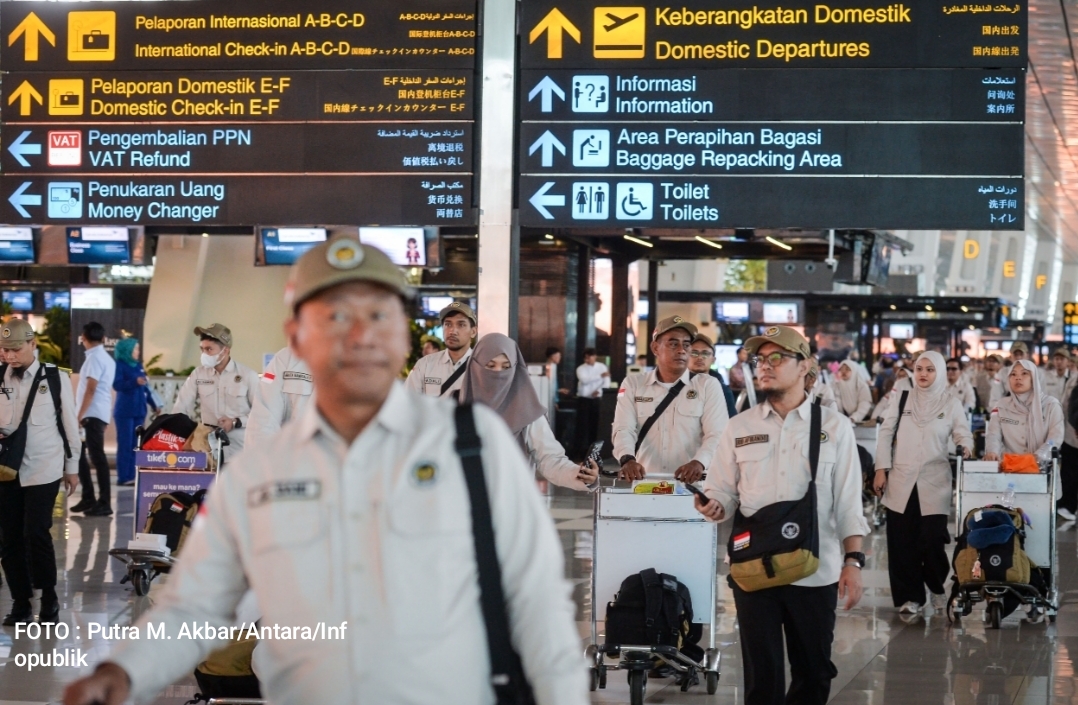 Bukan Jamaah, Ini Pasukan Pertama Haji 2026: 460 PPIH Tiba Lebih Dulu di Madinah