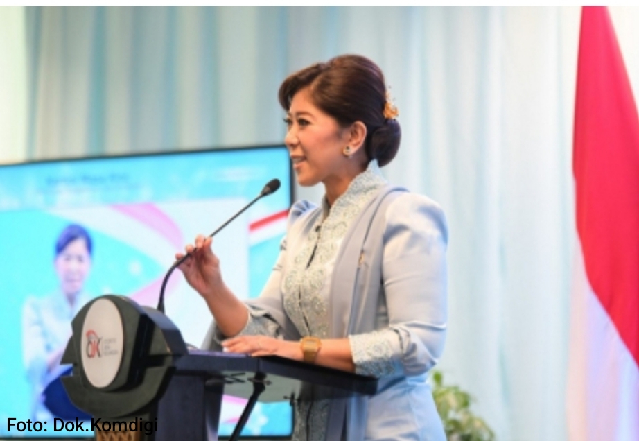 Akses Terbuka, Risiko Mengintai: Meutya Hafid Dorong Ruang Digital Aman bagi Perempuan
