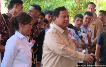 Menkomdigi Meutya Hafid Dampingi Prabowo di Miangas, Ratusan Starlink Dibagikan ke Warga
